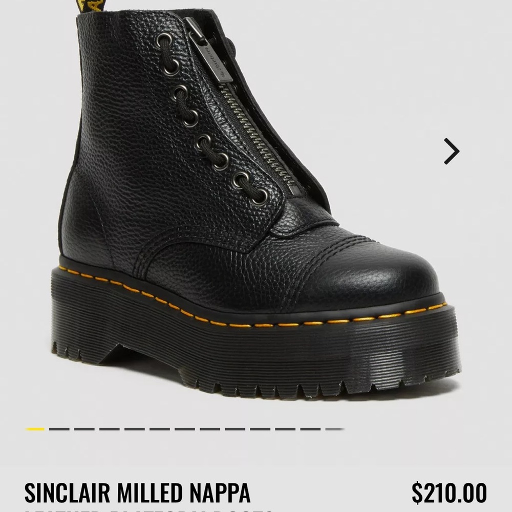 Dr. Marten Sinclair boots